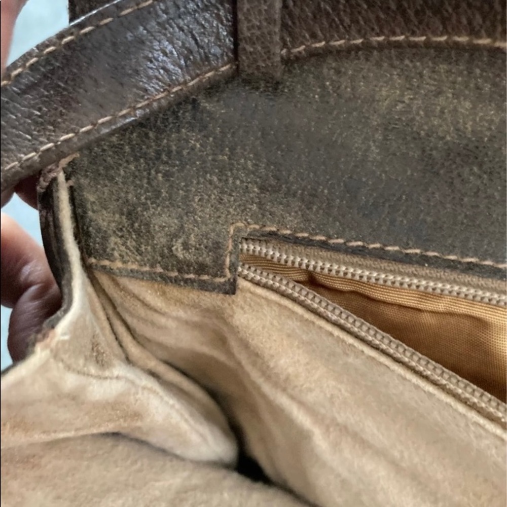 ⛔️SOLD⛔️Gucci Crossbody bag - Picture 9 of 10